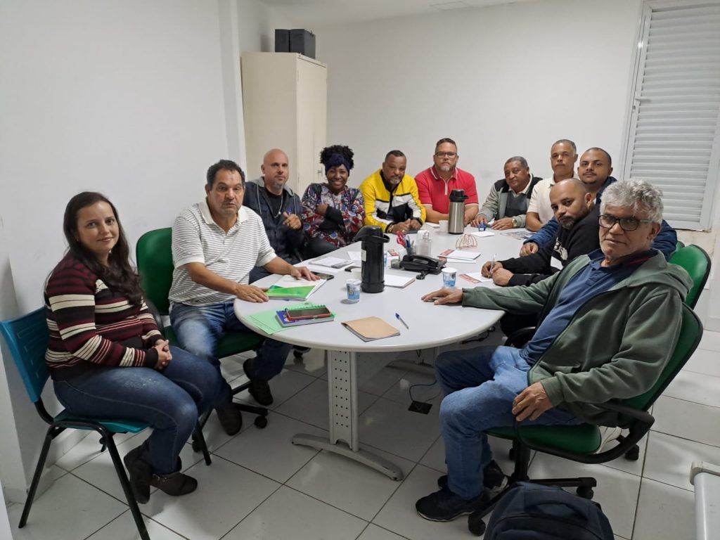 Reunião com membros das comissões temáticas paritárias no Sindicato organiza ações para negociações junto ao setor patronal