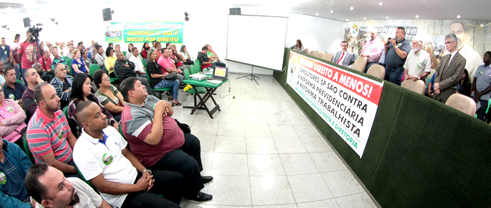 Seminário esclarece as maldades das reformas previdenciária e trabalhista